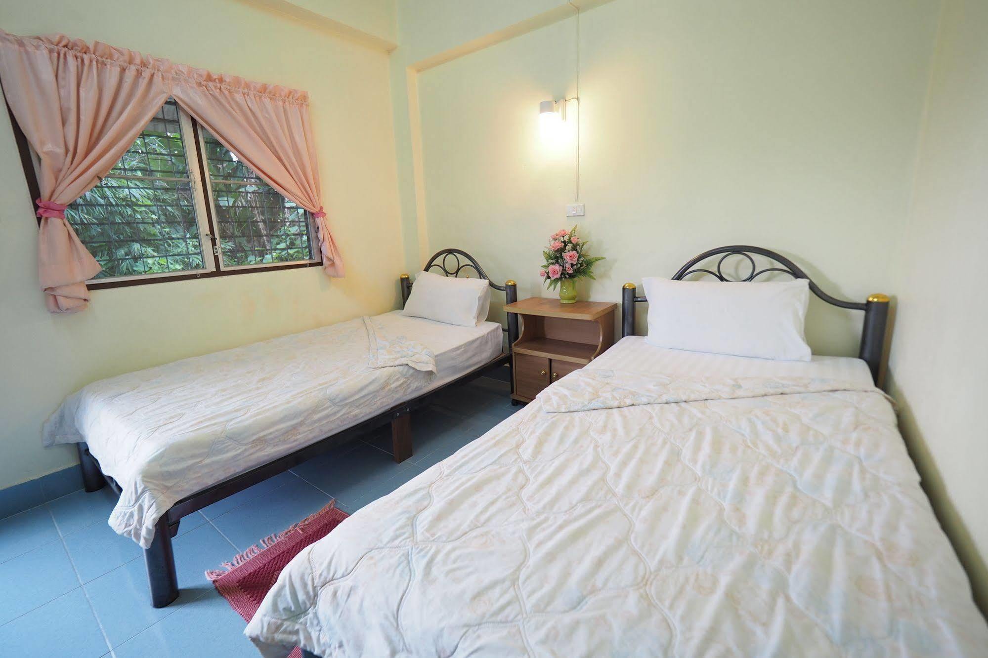 Sangaroon Hotel Pua Extérieur photo