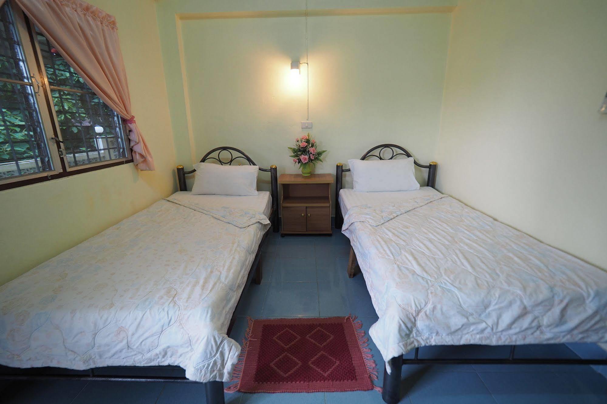 Sangaroon Hotel Pua Extérieur photo